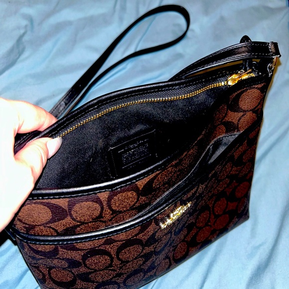 Coach crossbody bag - Picture 4 of 6